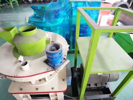 Pelletizer do pasz dla zwierząt z biomasy 2-12 mm Maszyna do granulacji drewna