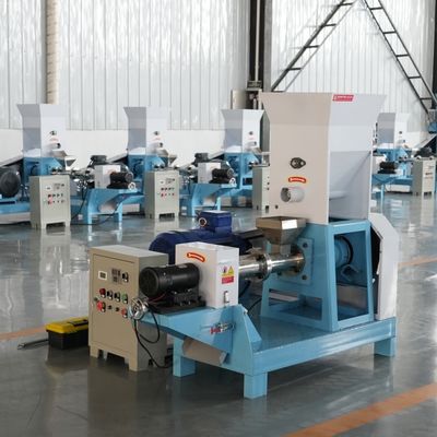500 kg / H Maszyna do produkcji peletek do małych ryb 2,2 kW Moc cięcia