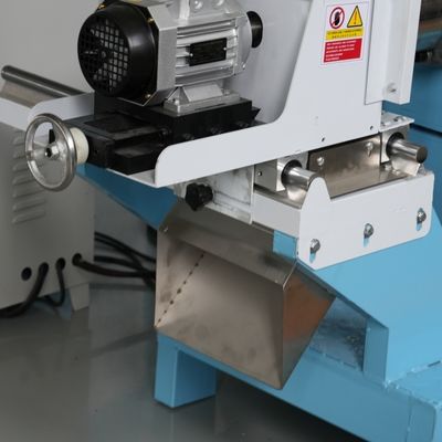 Komercyjna pływająca maszyna do peletowania ryb 1470x1120x840mm