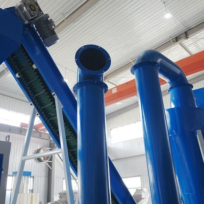 Maszyna do produkcji trocin z biomasy Pionowy młyn do peletek z pierścieniem z certyfikatem CE