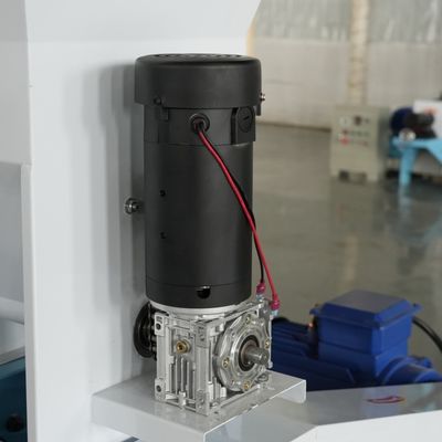 1,2t / H 1,5t / H Maszyna do peletek do paszy Automatyczna maszyna do produkcji wytłaczarek