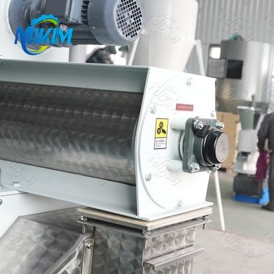 Elektryczna 3kw-30kw Kurczak Bydło Pasza dla drobiu Maszyna do peletowania Dostosowane napięcie